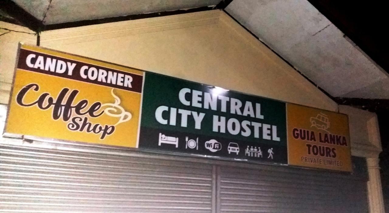 城市中心旅舍 康提 外观 照片